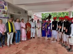 रायपुर में आयोजित अखिल भारतीय प्रतिभा सम्मान महासम्मेलन में जांजगीर-चांपा के डॉ. टंकेश कुमार महंत और डॉ. पुष्पलता महंत सम्मानित